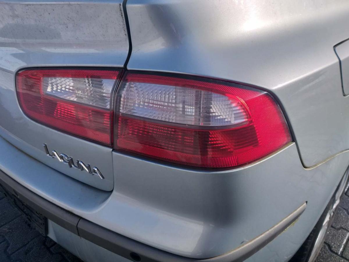 Renault Laguna 2 original R&uuml;cklicht R&uuml;ckleuchte Schlussleuchte rechts au&szlig;en Flie&szlig;heck Bj.2002